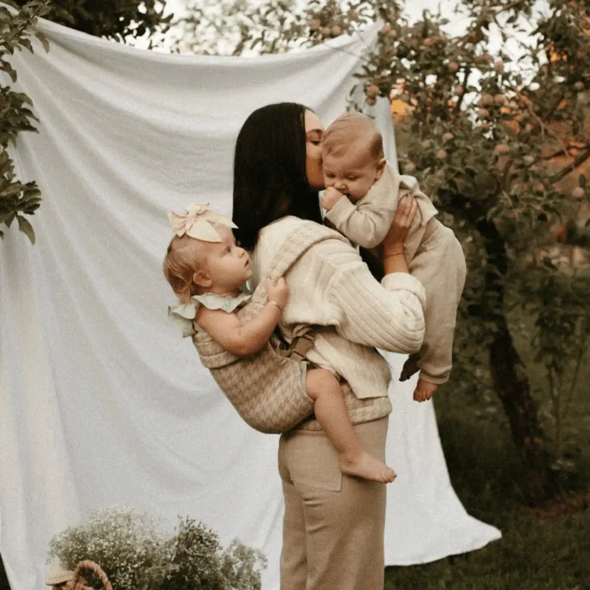 Porte - bébé Twinie. - Beige Chic - Twinie FR